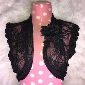 🛍EUC⚡️Black lace shrug